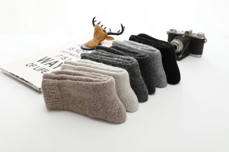 Men's Socks Winter Socks Calceta Hombre Skarpety Meskie Harajuku Super Plush Warm Funny Thickened Solid Socks Merino Wool Socks