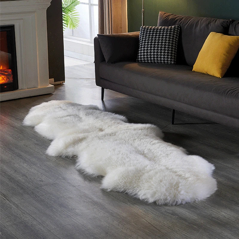 White Faux Sheepskin Carpet Irregular Long Soft Furry Floor Mats Living Room Bedroom Children's Room Bedside Decorative Carpets