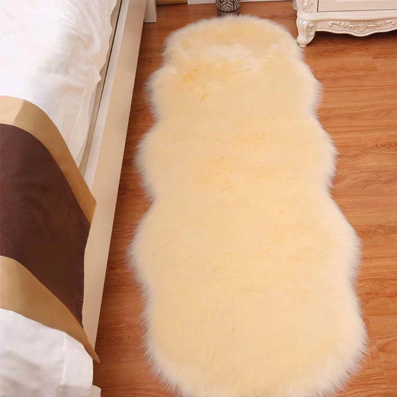 White Faux Sheepskin Carpet Irregular Long Soft Furry Floor Mats Living Room Bedroom Children's Room Bedside Decorative Carpets
