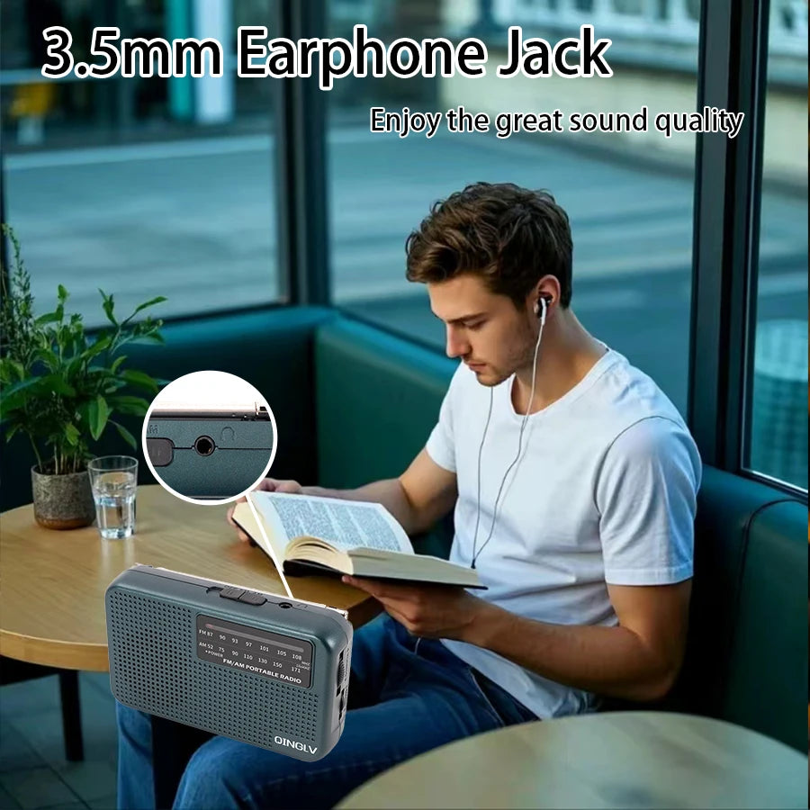 AM/FM portable radio with high sensitivity and high sound quality, uses durable No. 7 batteries, built-in high quality