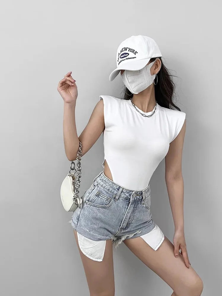 Summer 2025 Sexy Women's Bodycon Bodysuit Sleeveless Padded Shoulder One-Piece Black White Sexy Tops for Women