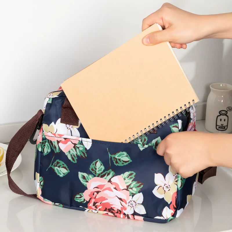 Oxford Cloth Thermal Bag Portable Large Capacity Cross-body Portable Lunch Box Bag Cooler Bag Lunch Bags for Women ,kids