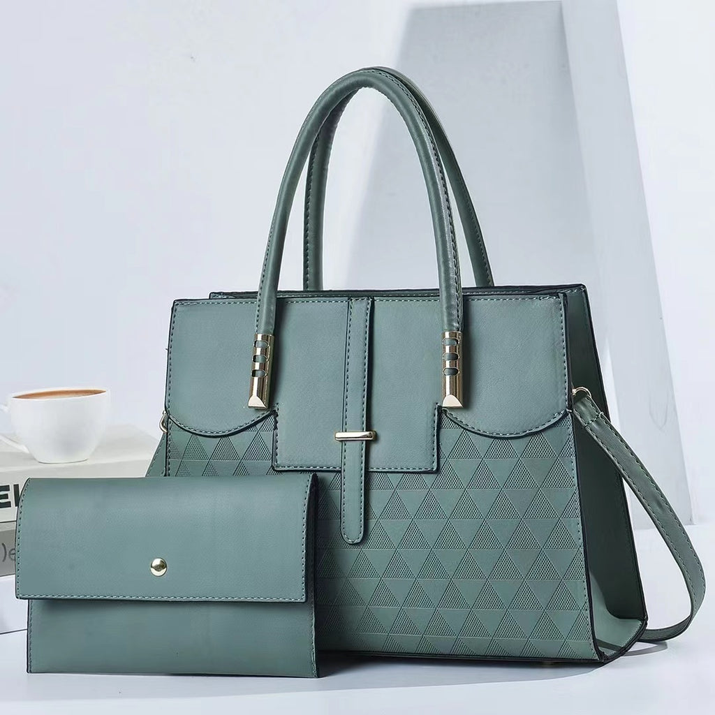 New Shoulder Bag for Women - Large Capacity and Fashionable Handbag
