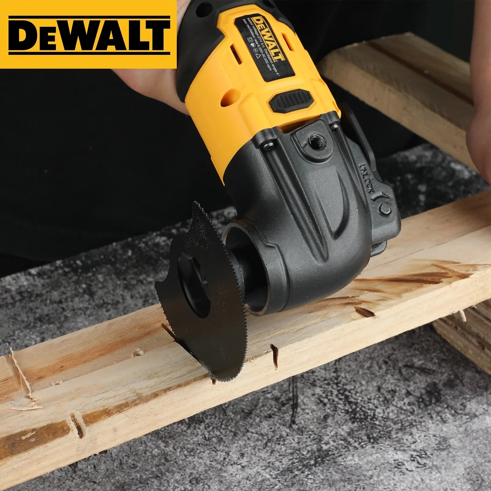 DEWALT 21V Brushless Cordless Oscillating Multi-Tool with 5 Accessories Tool-Free Quick Change for Cutting Sanding Grout Removal
