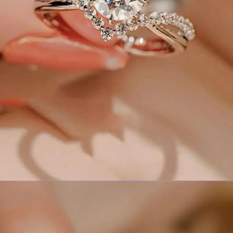 1/2pcs Silver Color Shiny Zircon Matching Couple Rings Luxury Delicate Wedding Rings Set for Women Men Charm Jewelry Accessories