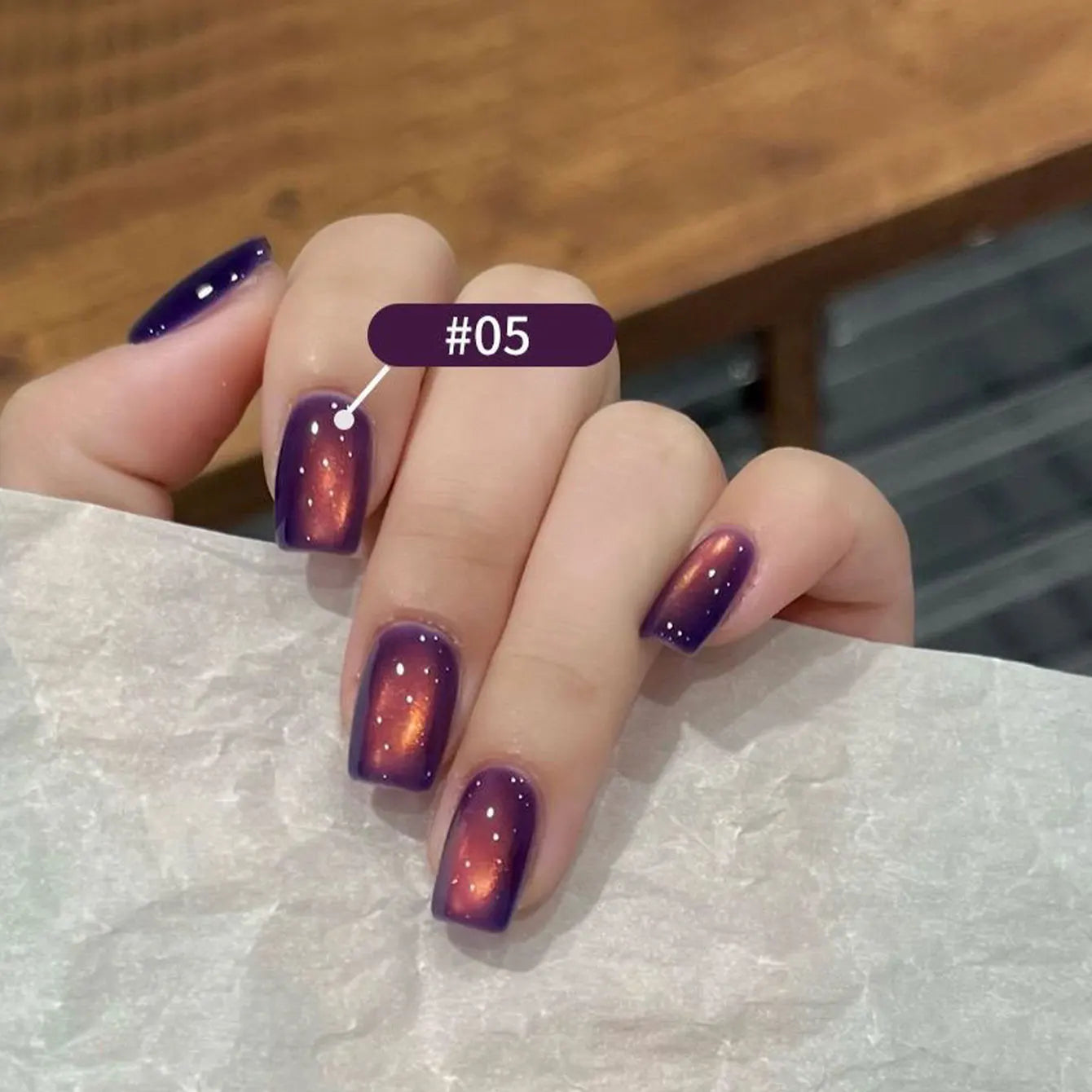 10ML 1-10PCS Sunrise Cat Eye Nail Glue Popular Winter Red Colors Silk Glass Bead Chasing Light Magnet Cat Eye Nail Polish Gel