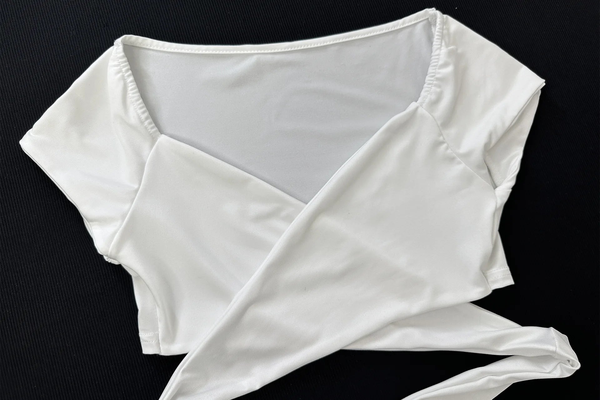 Summer Women's Sexy V Neck T-Shirt High Waisted Push Up Crop Top Stretchy Blend Daily Club Outfit Beach Elegant Curvy Fit Tee
