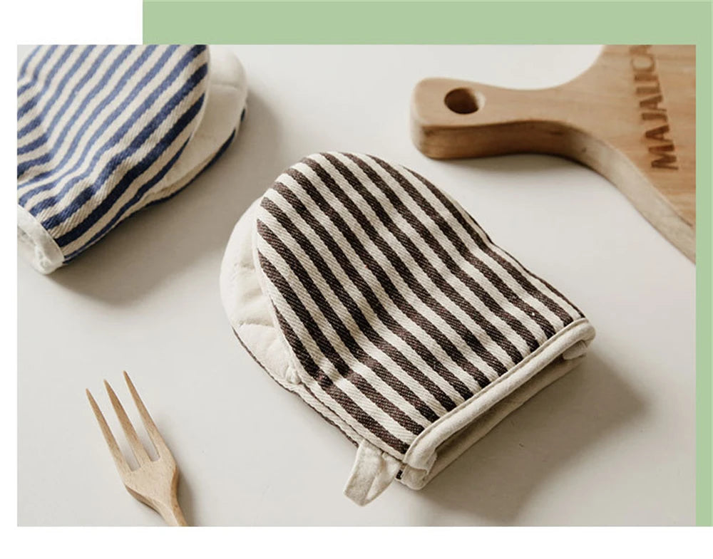 Household Insulated Gloves Microwave Anti-scald Gloves Thicken Striped Baking High Temperature Resistant Gloves Kitchen Tools