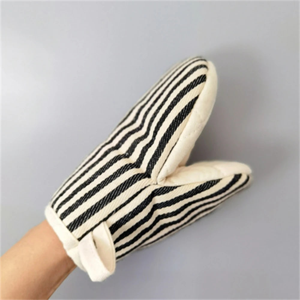 Household Insulated Gloves Microwave Anti-scald Gloves Thicken Striped Baking High Temperature Resistant Gloves Kitchen Tools