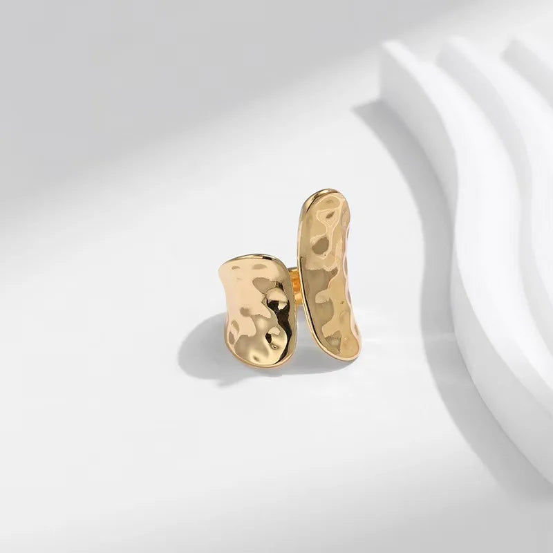 1 Simple Gold Couple Ring New Fashion Retro Punk Irregular Geometry Perfect for a Birthday Party Gift