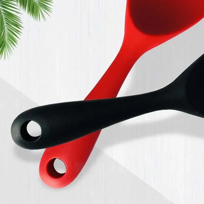 Silicone Serving Spoon Kitchen Ladle Non-stick Saucepan Electric Rice Cooker Cooking Scoop with Holes Household Rice Scoop