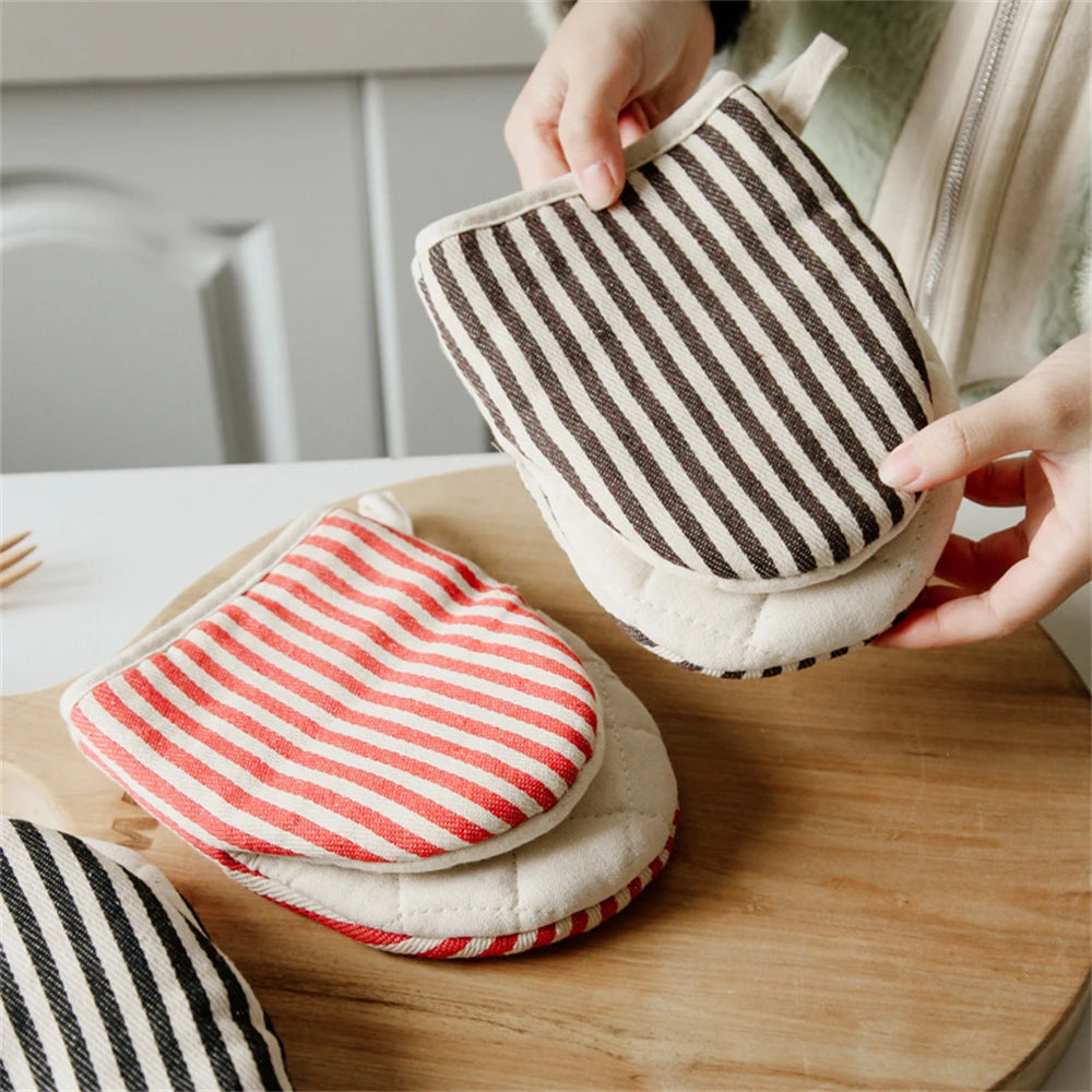 Household Insulated Gloves Microwave Anti-scald Gloves Thicken Striped Baking High Temperature Resistant Gloves Kitchen Tools