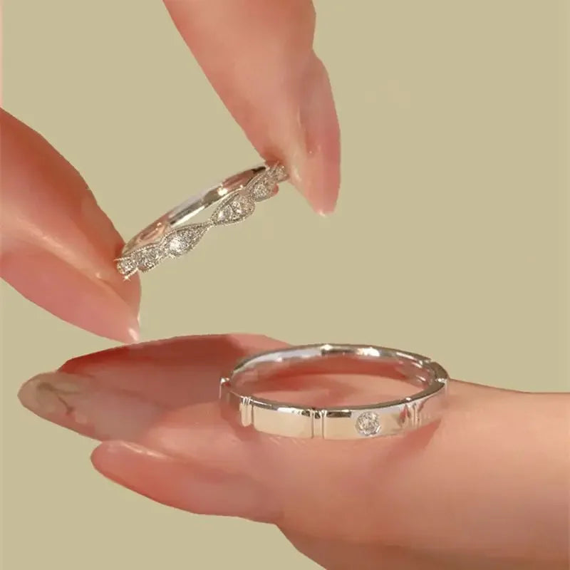 1/2pcs Silver Color Shiny Zircon Matching Couple Rings Luxury Delicate Wedding Rings Set for Women Men Charm Jewelry Accessories