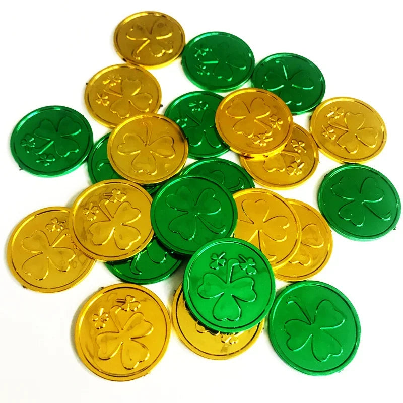 10/25/50pcs St Patrick Day Coin Props Green Clover Pattern Coin Fake Treasure Plastic Simulation Kids Festival Party Gifts Coin