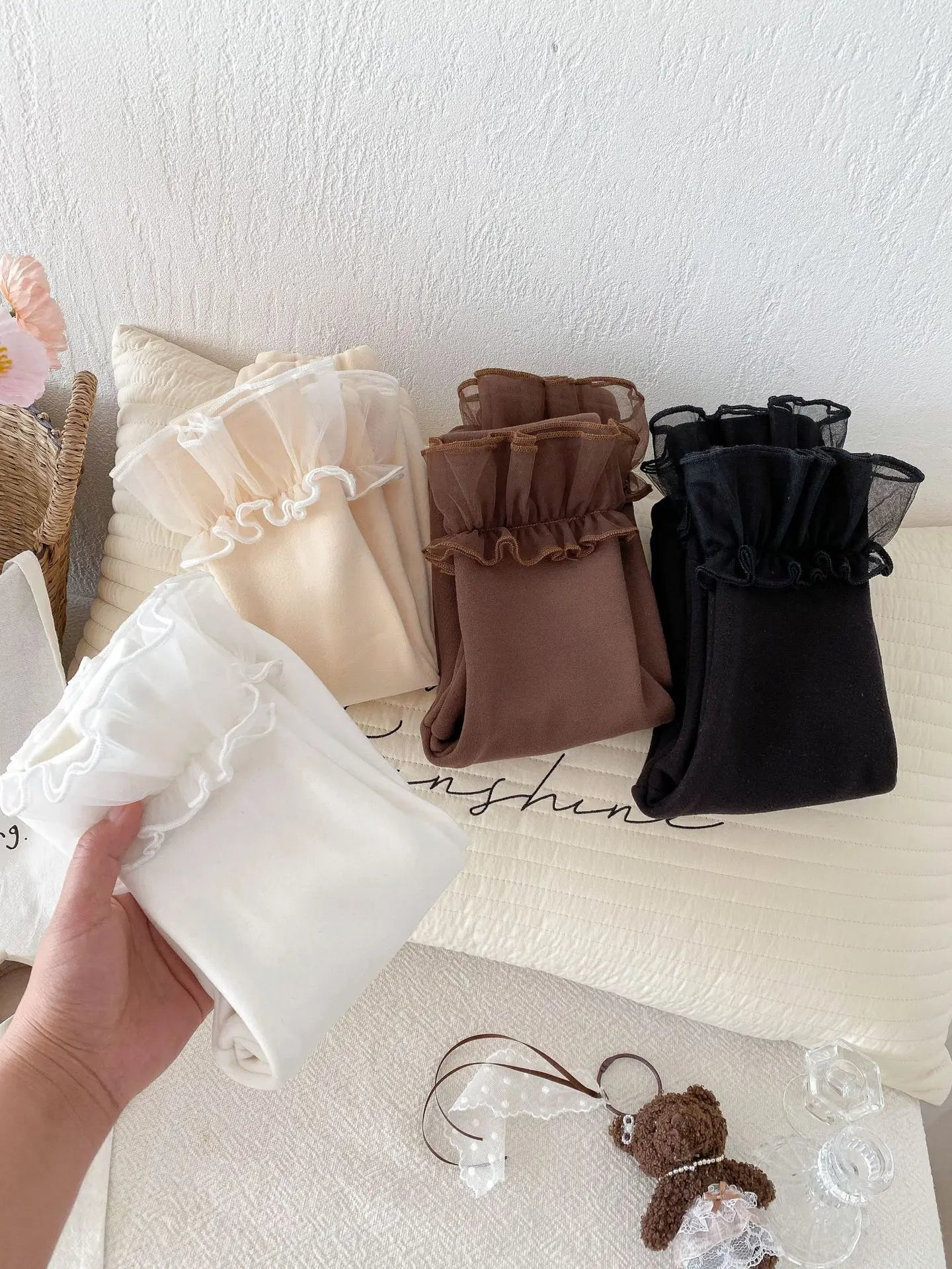 Winter Baby Girl Clothes Fleece Lined Warm Pants with Lace Ruffles Cute Toddler Girl Trousers 0-3Y Kids Casual Outerwear Pants