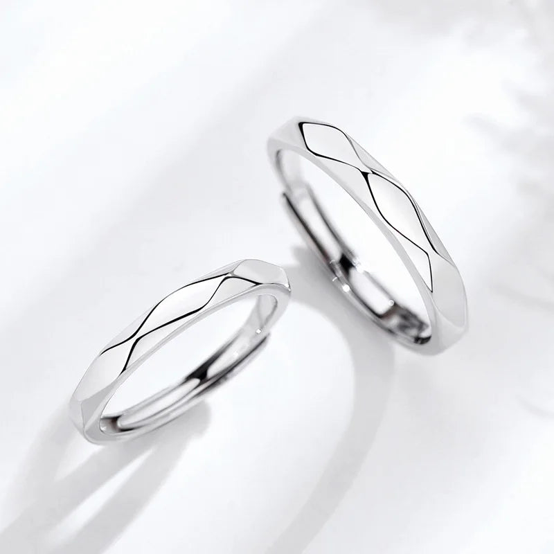 1Pair Simple Rhombus Couple Rings for Women Men Black Sliver Couple Goth Ring Luxury Opening Finger Ring Lover's Jewelry Gifts