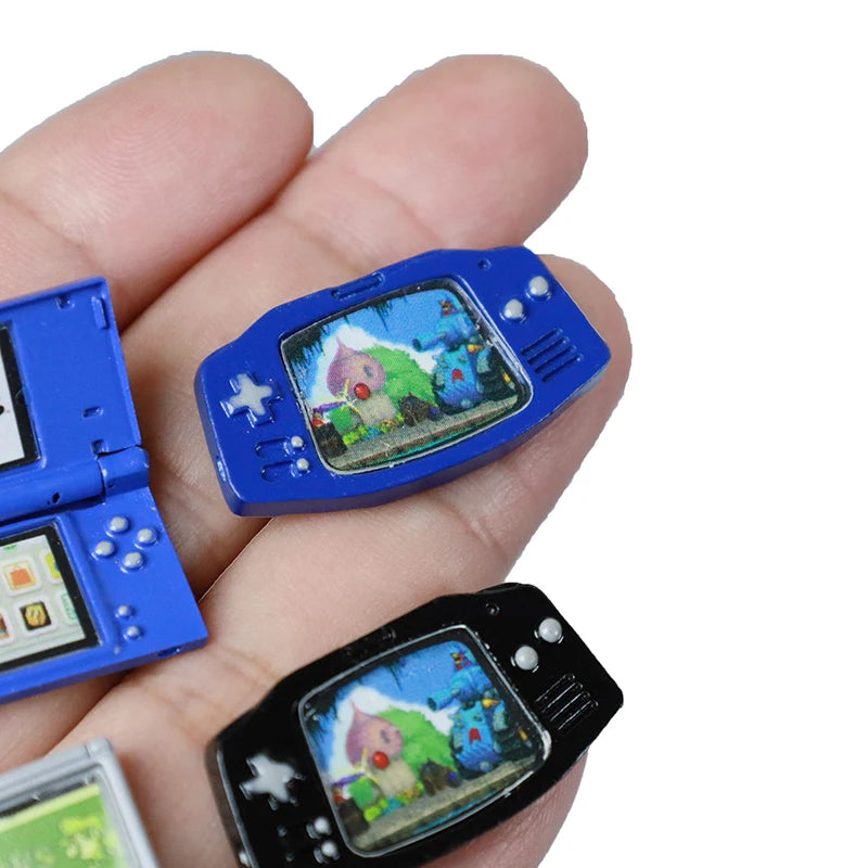Dollhouse Compatible Miniature Game Console Model, Ideal for Decoration and Prop Photography