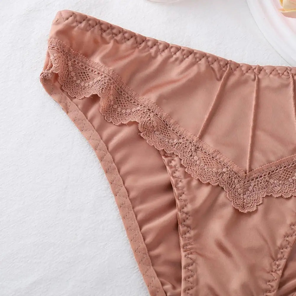 Women Underpants Low-waist Underwear Floral Lace Trim Silky Stretchable Panties Daily Wear Honeymoon Wedding Night Thong 여자 팬티