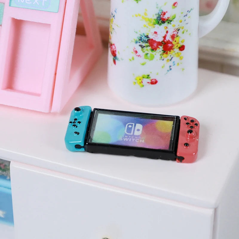 Dollhouse Compatible Miniature Game Console Model, Ideal for Decoration and Prop Photography