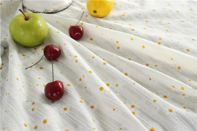 Circular Table Cover for Kitchen Dinning Room Tabletop Decor Round Tablecloth Cotton Table Cloth with Tassel Dust-Proof Floret