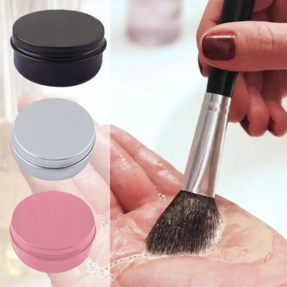 Makeup Brush Cleaner Shampoo Soap Solid Brush Cleaning and Bar Cosmetic Brush Removes Dirty Cleaning Soap Color Stain Pad
