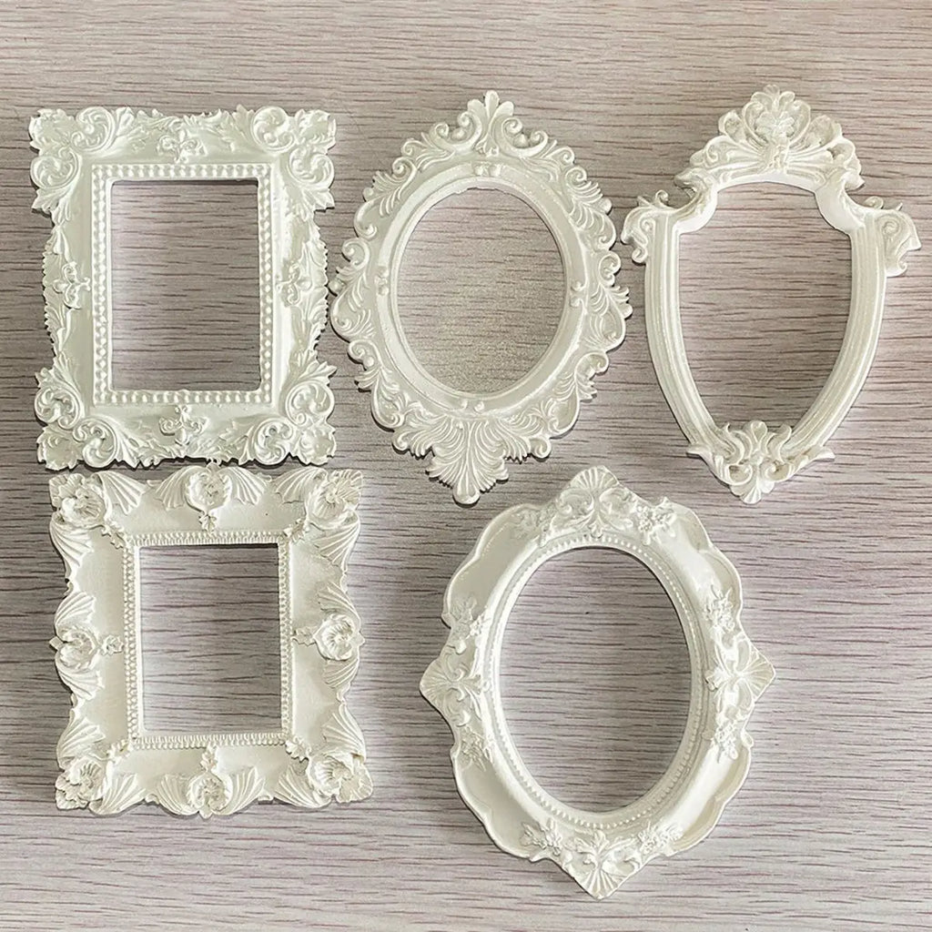 Mini gold small photo frame shooting props retro European style photo frame embossed nail art earrings pose props