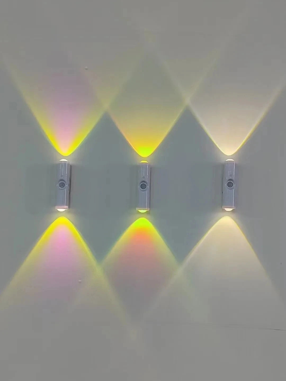 Smart RGB Gradient Night Light Wall Lamp for Bedroom Bathroom Magnetic Motion Sensor Rechargeable Closet Garden Home Decor