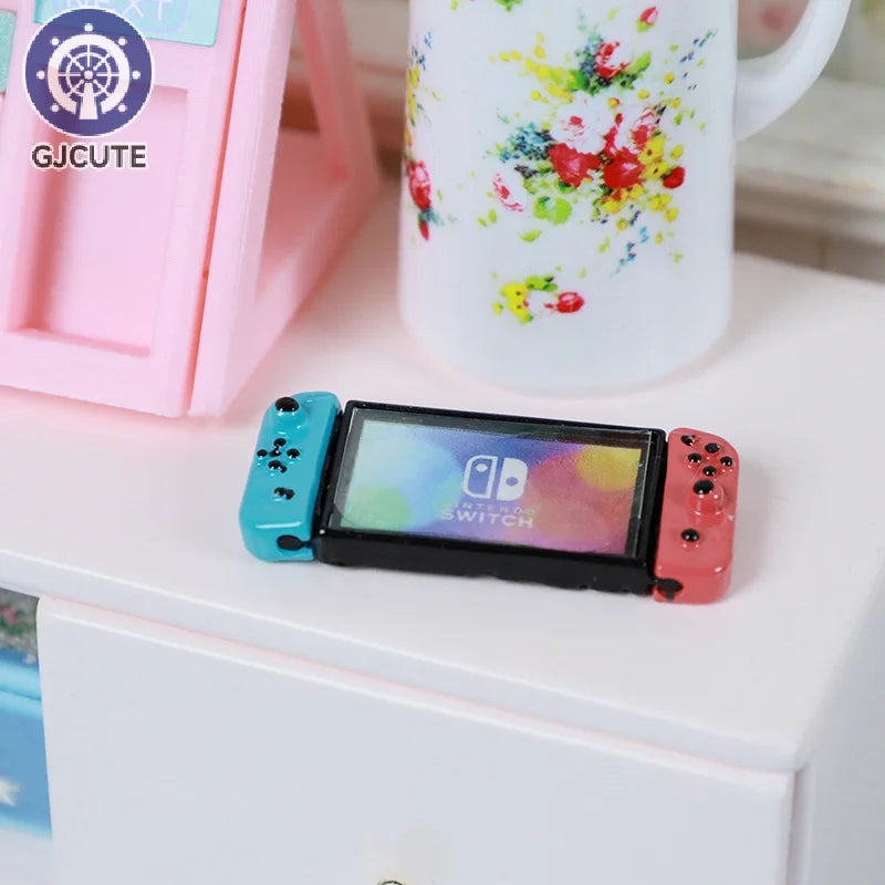 Dollhouse Compatible Miniature Game Console Model, Ideal for Decoration and Prop Photography