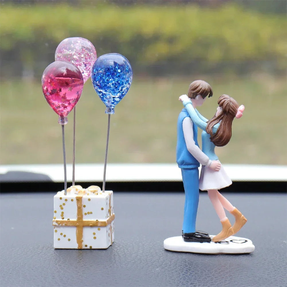 Cartoon Couples Car Decoration Accessories Romantic Lovers Figurines Balloon Ornament Auto Interior Dashboard Accessories Gifts