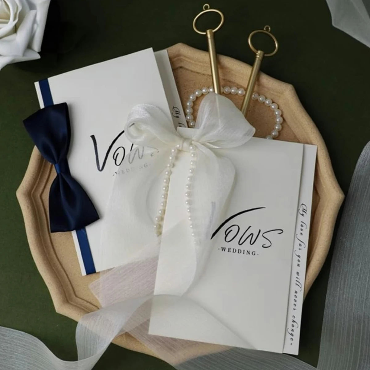 Wedding Vow Book Set, Minimalist Design for Couple, Green & White, Wedding Keepsake with Vows & Declarations, Bestseller