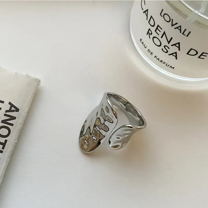 1 Simple Gold Couple Ring New Fashion Retro Punk Irregular Geometry Perfect for a Birthday Party Gift