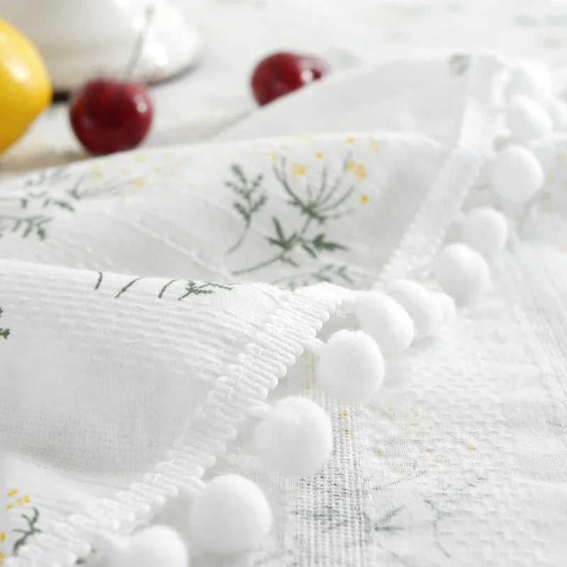 Circular Table Cover for Kitchen Dinning Room Tabletop Decor Round Tablecloth Cotton Table Cloth with Tassel Dust-Proof Floret