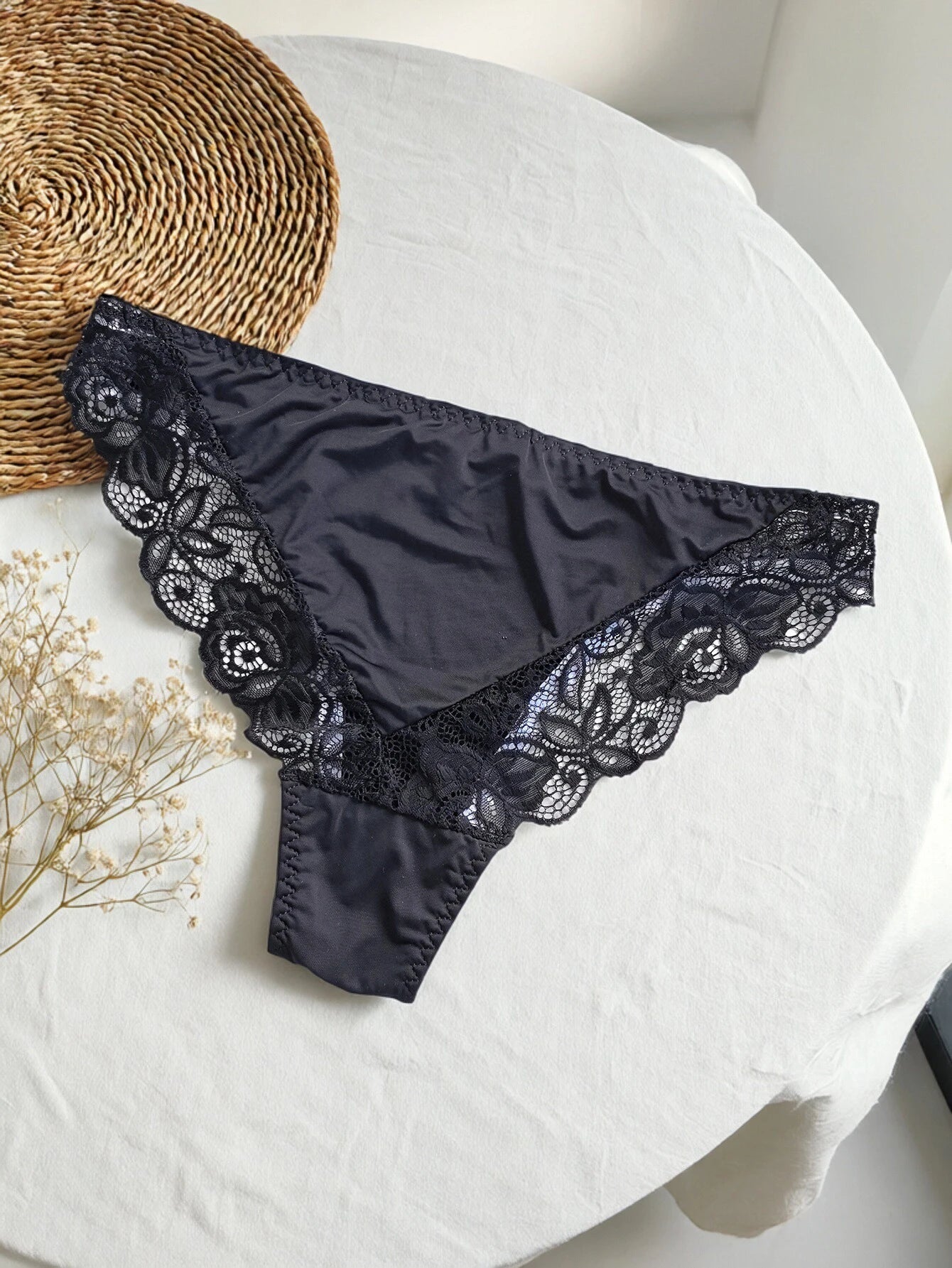 Plus Size Women's Underwear, Fashionable, Soft, Close-Fitting, Seamless, Comfortable, Sexy, Lace Trim, Contrasting Color, Thin Edge, Breathable Women's Briefs