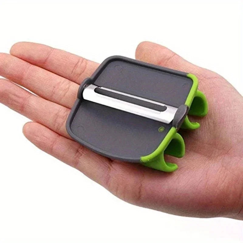 Vegetable Peeler Black Green Color Rubber Finger Grip Easy Remove Fruit Peels Quick Meal Preparation Kitchen Tool Sharp Blade
