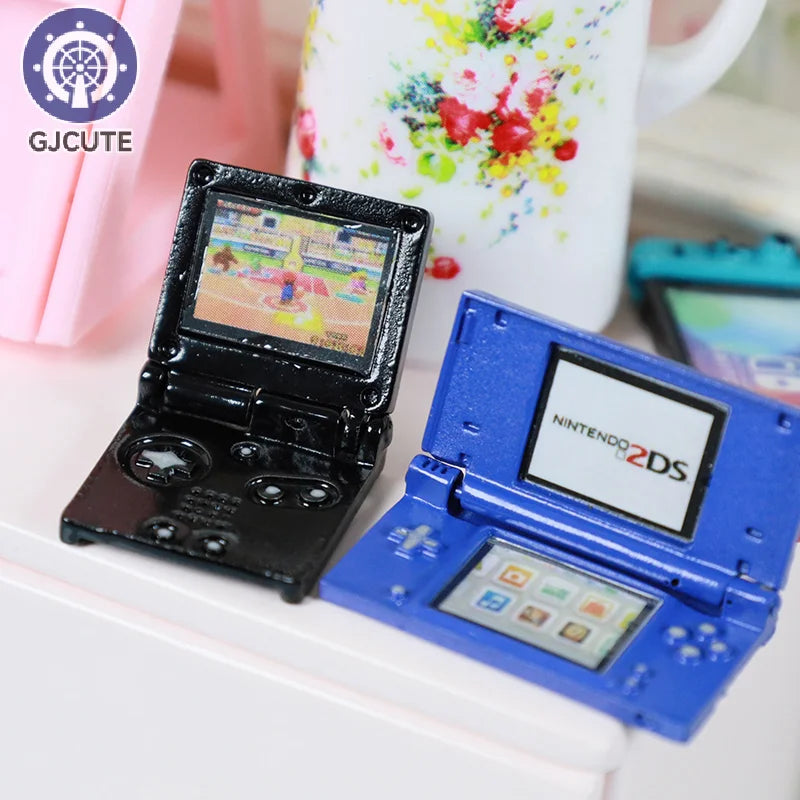 Dollhouse Compatible Miniature Game Console Model, Ideal for Decoration and Prop Photography