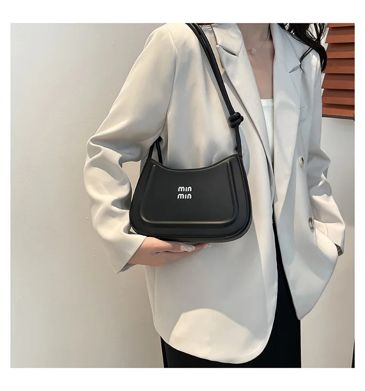 Korean style fashion niche women's crescent bag 2025 autumn new handbag, high-end multifunctional crossbody bag shoulder bag