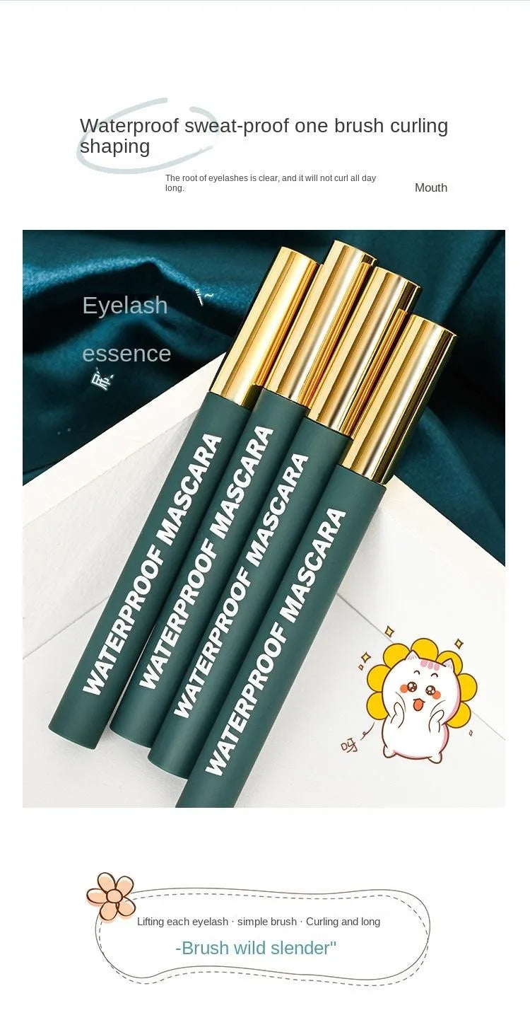 Smudge-proof mascara for a long-lasting, waterproof finish and a natural look