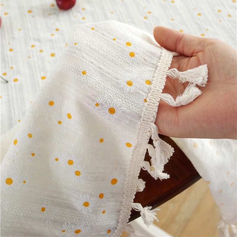 Circular Table Cover for Kitchen Dinning Room Tabletop Decor Round Tablecloth Cotton Table Cloth with Tassel Dust-Proof Floret