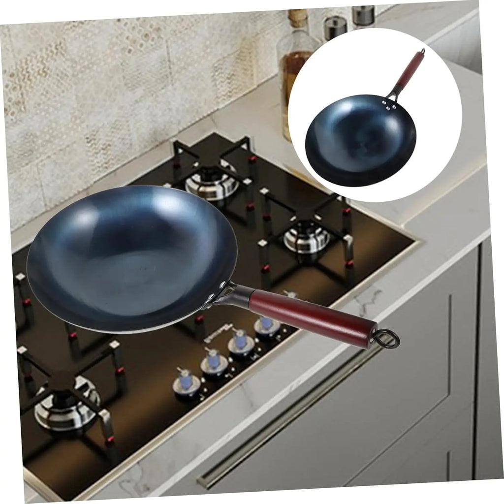 Iron Wok Iron Pot Household Frying Pan Traditional Hand Forged Without Coating Wooden Handle Old-style Non-iron Pot (30cm)