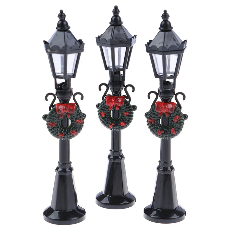 Hot sale 1/12 Dollhouse Miniature Christmas Park Street Lamp Doll Streetlight Decor Toy Home Decor 1pc