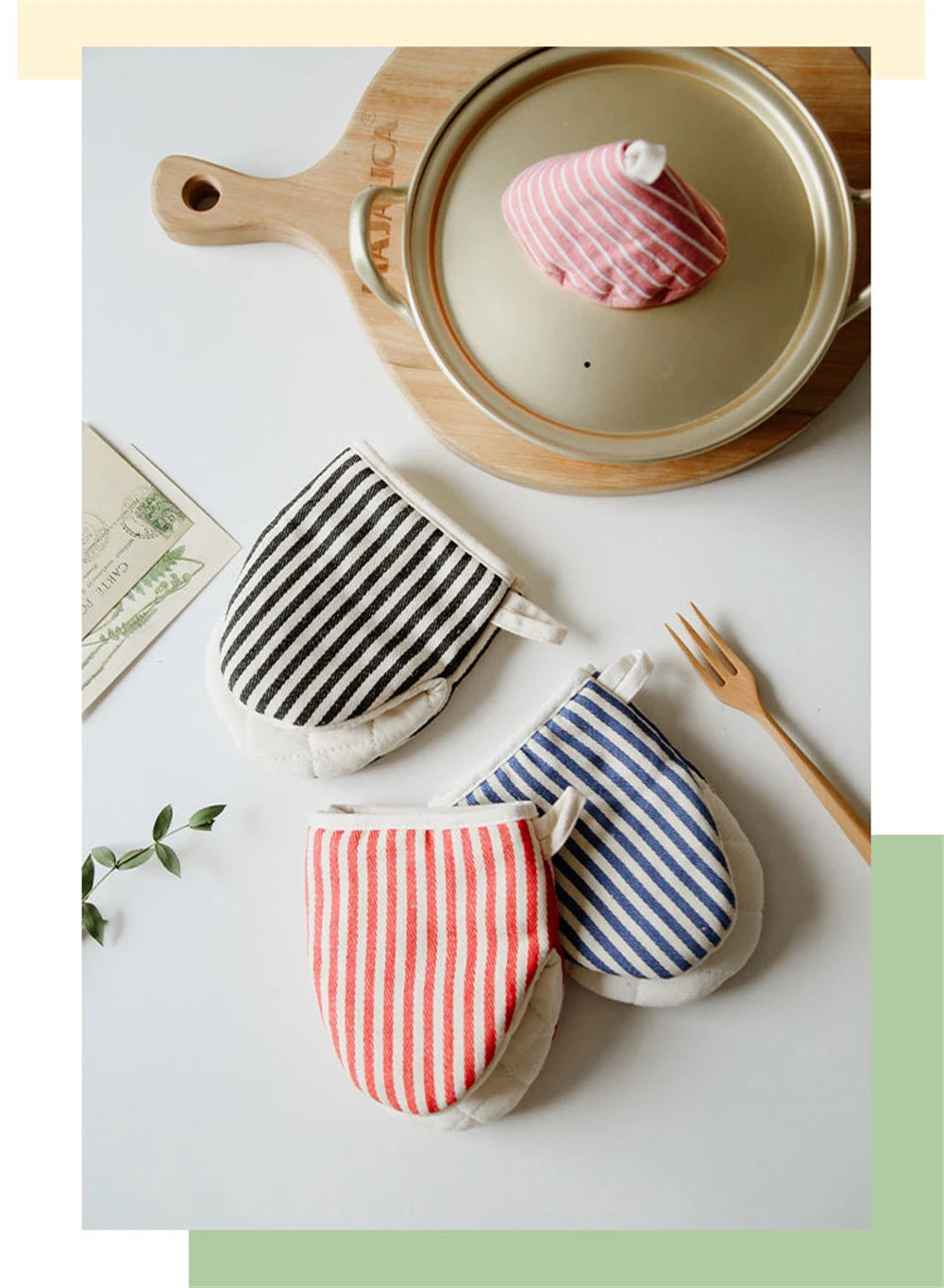 Household Insulated Gloves Microwave Anti-scald Gloves Thicken Striped Baking High Temperature Resistant Gloves Kitchen Tools