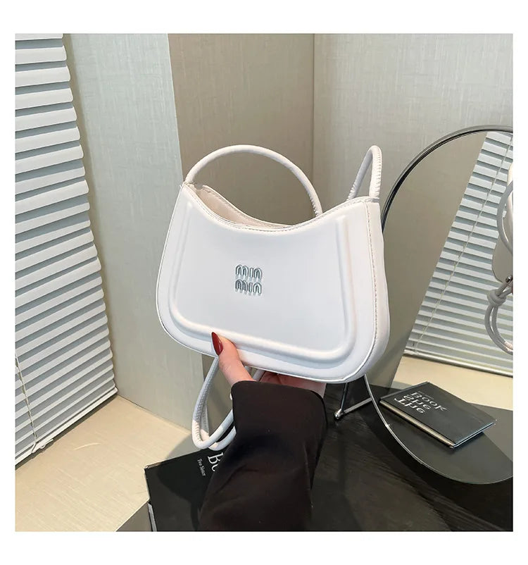 Korean style fashion niche women's crescent bag 2025 autumn new handbag, high-end multifunctional crossbody bag shoulder bag