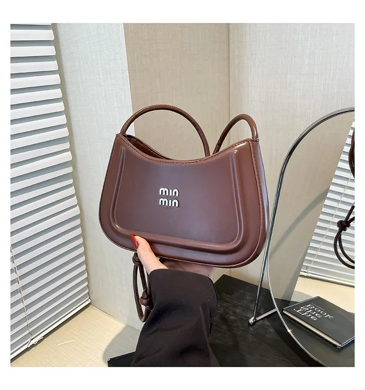 Korean style fashion niche women's crescent bag 2025 autumn new handbag, high-end multifunctional crossbody bag shoulder bag