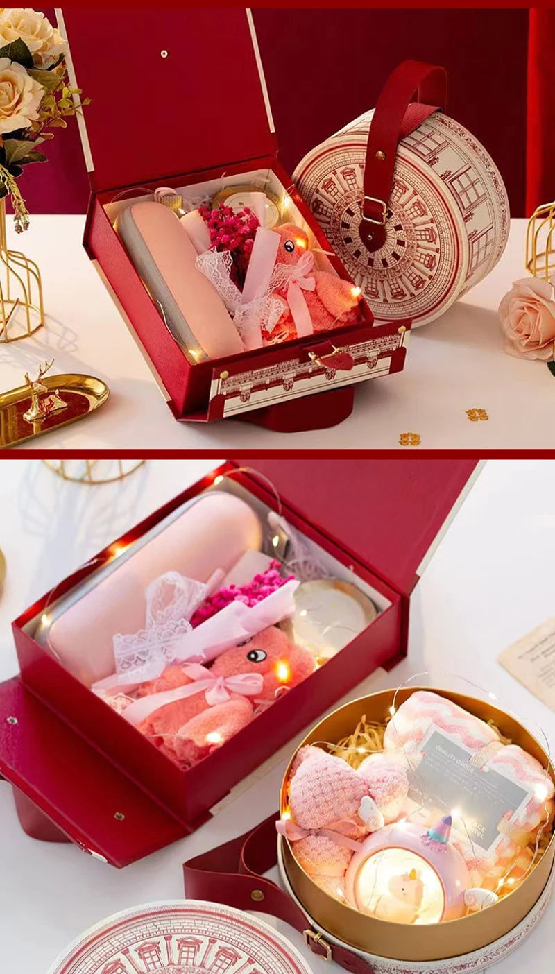 New Wedding Candy Gift Box with Handle Round Square Candy Box Protable Wedding Favors Birthday Party New Year Decoration Supply