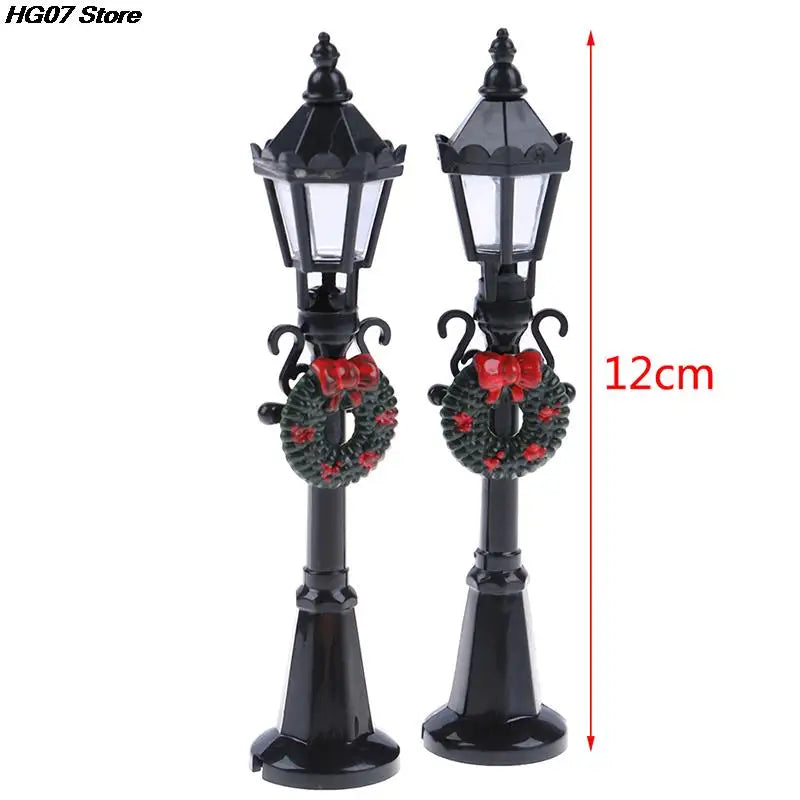 Hot sale 1/12 Dollhouse Miniature Christmas Park Street Lamp Doll Streetlight Decor Toy Home Decor 1pc