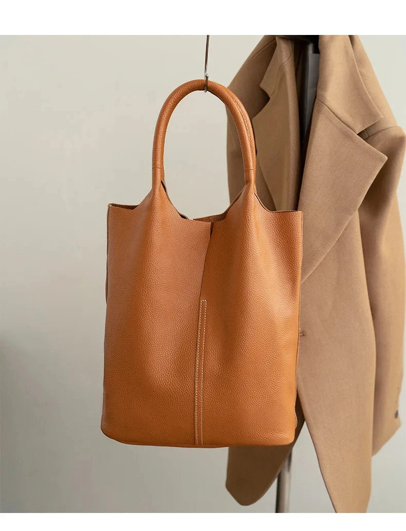 Genuine Grade Leather Women Commuter Tote Bag Ladies Soft Cowhide Tote Shoulder Handbag Large Female Bucket Bag Luxury Designer